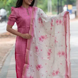 sun fashion and lifestyle Women Chanderi Kurta Dupatta Set image 2