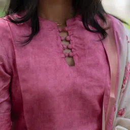 sun fashion and lifestyle Women Chanderi Kurta Dupatta Set image 5