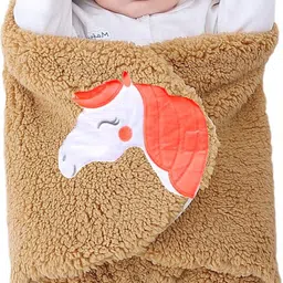 Embroidered Single Hooded Baby Blanket for AC Room-image-4