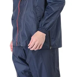 wet off hood Colorblock Men Raincoat image 5
