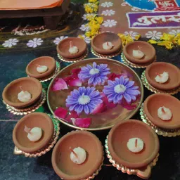 dharaa Floating daisies tealight scented candles Candle image 5