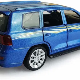 galactic Simitation 1:32 Toyuta LAN Cruser Praudo Ally Metal Car Model Toy with Music,Light and Pull Back for Kids(Best for Gift)(4 Color Available 1 color send)(Multicolor) image 3