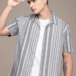 The Roadster Life Co. Pure Cotton Relaxed Fit Vertical Striped Casual Shirt-image-44