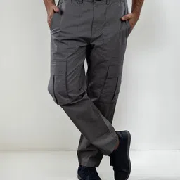 Celio Men Mid-Rise Cotton Plain Cargos Trousers-picture-27