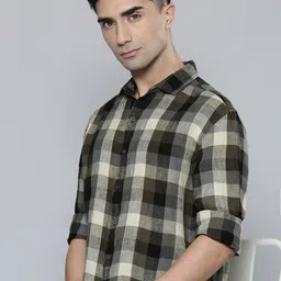 Levis Slim Fit Checked Pure Linen Casual Shirt-image-0