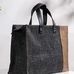 Nestasia Black & Beige Eco Friendly Jute Lunch Bag-picture-32