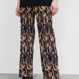 Urban Revivo Women Animal Print Straight Fit Trousers-image-44