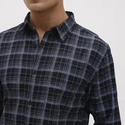 The Roadster Life Co. Tartan Checks Regular Fit Casual Shirt image 5
