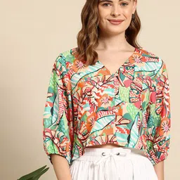 Mast & Harbour Printed V-Neck Shirt Style Top image 3