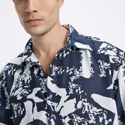 glitchez Shape Shift Printed Relaxed Fit Shirt image 2