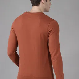 Roadster Men Rust Orange Checked Waffle Weave T-shirt image 4