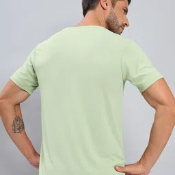 Technosport Antimicrobial Slim Fit T-shirt image 5