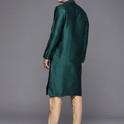 Manyavar Men Green Ethnic Motifs Textured Kurta with Churidar image 5
