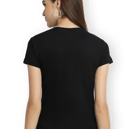 Fabflee Women Multicoloured 3 Printed V-Neck T-shirt image 5