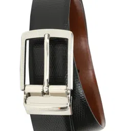 Van Heusen Black Leather Belt image 4