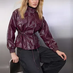 Trendyol Long Sleeves Stand Collar Lightweight Jacket-picture-24