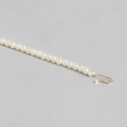 Peora Gold-Plated Kundan Studded Maang Tikka image 5