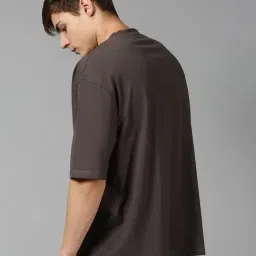 UrGear Dark Grey Crew T-Shirt image 2