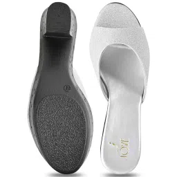 Jove Women's Silver Casual Sandals image 3