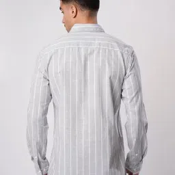 Bene Kleed Light Grey Cotton Striped Regular Fit Shirt image 2