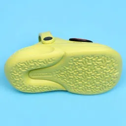 Cute Walk by Babyhug Marvel Back Strap Closure Clogs With Spider-Man Applique - Lime Green image 5