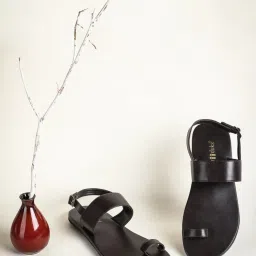 planet paaduks Paaduks Men's Black Toe Ring Sandals image 1