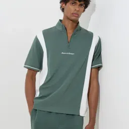 studiofit men Studiofit by Westside Green Text Design Quarter Zip T-Shirt-picture-12