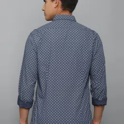 Louis Philippe Jeans Blue Cotton Slim Fit Printed Shirt image 2