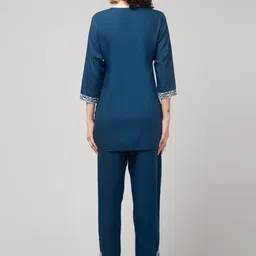 Aura Glam Women Floral Embroidered Regular Thread Work Kurta with Trousers image 3