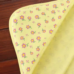 Doodle Poodle 100% Cotton Floral Print Hooded Bath Towel L 82 x B 82 cm - Yellow image 4