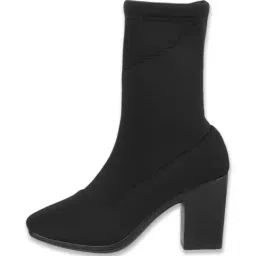 Catwalk Women's Wall St Back to Basics Black Booties image 3