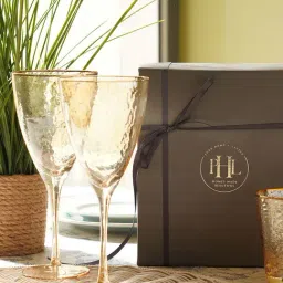 Pure Home and Living Transparent Glass Wine Glasses-picture-29