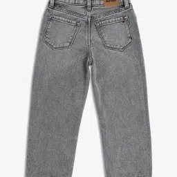 TOMMY HILFIGER Charcoal Grey Boys Mid-Wash Loose Fit Mid Rise Jeans image 2