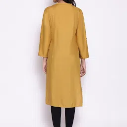 W Yellow Embroidered Straight Kurta image 2