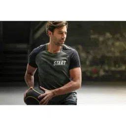 Domyos by Decathlon Gym Medicine Ball - 5 kg / 24 cm image 3