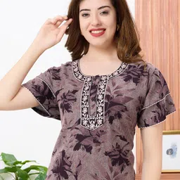 TRUNDZ Printed Maxi Nightdress image 2