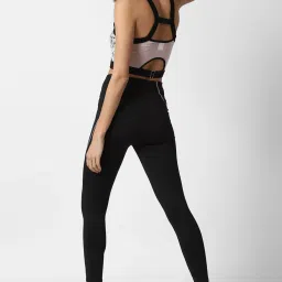 Forever 21 Light Grey Non Wired Non Padded Sports Bra image 4