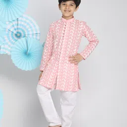 Vastramay Full Sleeves Paisley Embroidered Chikankari Kurta With Solid Pyjama Set - Pink & White-picture-10