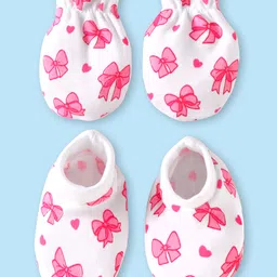 Babyhug 100% Cotton Knit Mittens & Booties Set with Bow & Hearts Print - White-picture-25