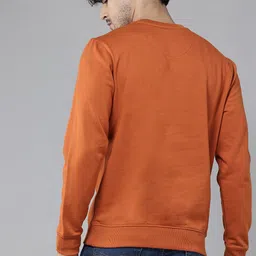 Park Avenue Solid Round Neck Sweatshirt image 5