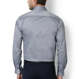 Van Heusen Grey Regular Fit Textured Cotton Shirt image 2
