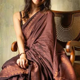 Aamish fashion Woven Design Zari Silk Blend Handloom Saree image 4