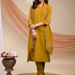 ARADHNA Women Floral Embroidered Kurta with Trousers & Dupatta-image-58