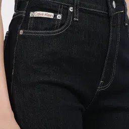 Calvin Klein Jeans Women Loose Flared Mid-Rise Jeans image 5