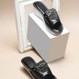 Try Me Women Western Embellished Party Platform Sandals-image-44