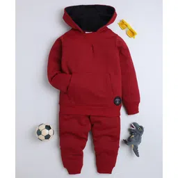 BAATCHEET Fleece Knit Full Sleeves Kindness Is Magic Text Patch Detailed Hoodie & Joggers Set- Maroon-picture-17