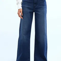 Flying Machine Women Wide Leg High-Rise Light Fade Stretchable Jeans-image-54