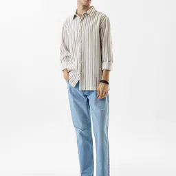 Snitch Men Standard Multi Stripes Striped Casual Shirt image 4