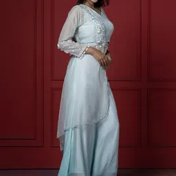 GloballyRonakRBafna Embellished V Top & Palazzo With Breezy Half Style Jacket Co-Ords image 4