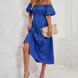 bebe Solid Off-Shoulder A-Line Midi Dress image 5